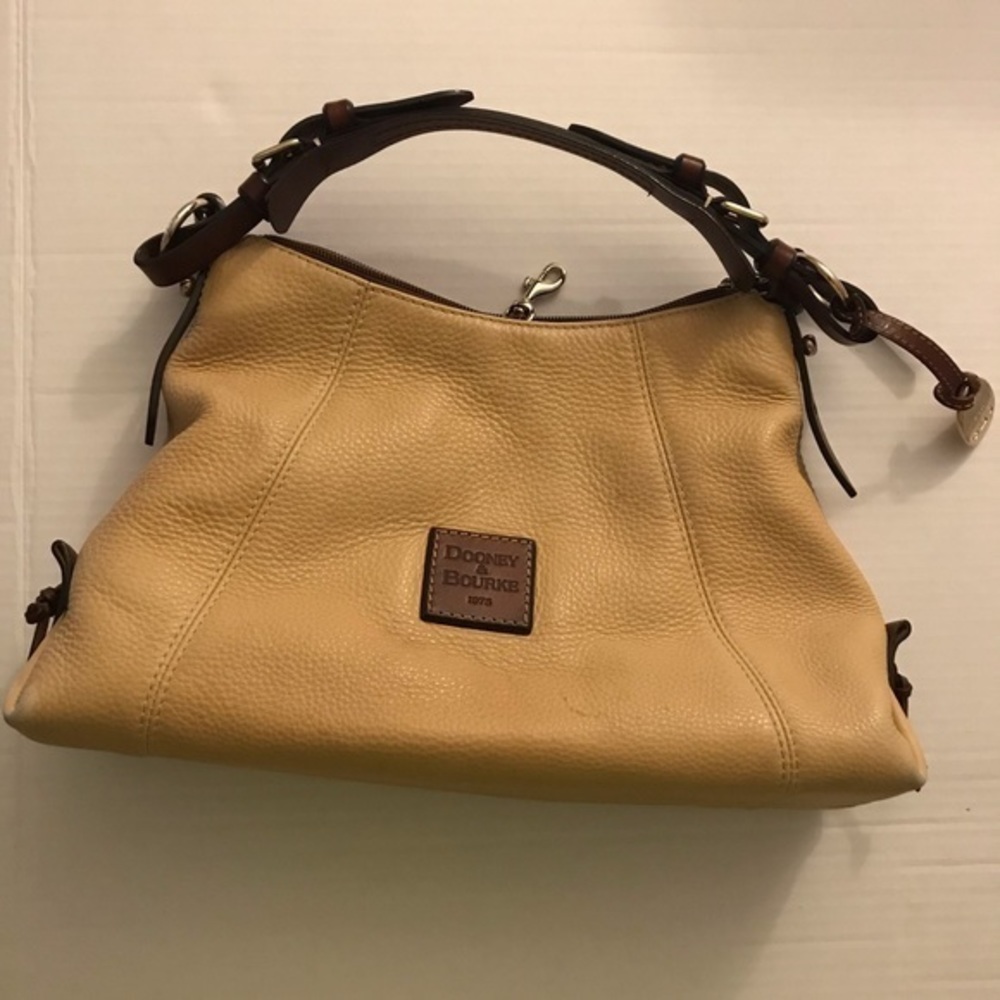Dooney & Burke Hobo Style Shoulder Bag.